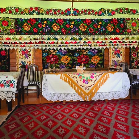 Pensiunea Rustic Oncesti Bagian luar foto