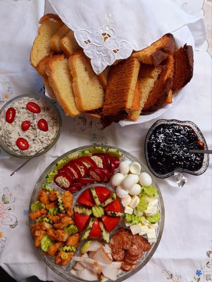 Pensiunea Rustic Oncesti Bagian luar foto