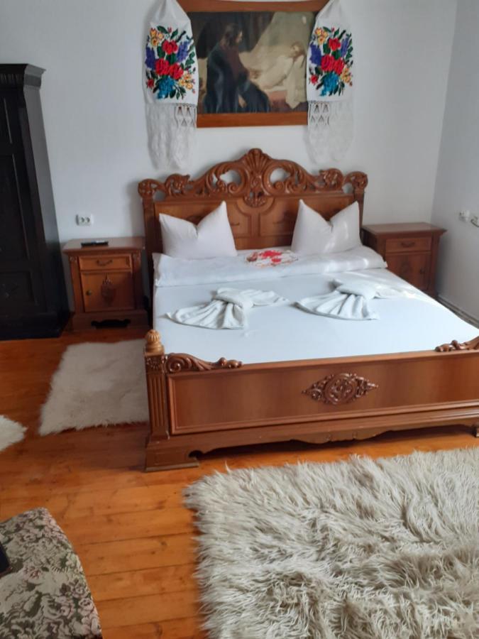 Pensiunea Rustic Oncesti Bagian luar foto